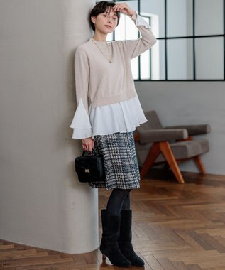 23区 L 【23区×Oggiコラボ】フレアサテンコンビ ラメニット ベージュ系