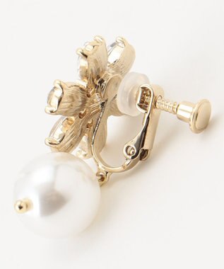 TOCCA DAISY BIJOUX＆PEARL EARRINGS イヤリング イエロー系
