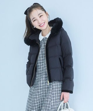 TOCCA レイン ショート丈 ダウンコート M ブラック系 ベロア切替 TOCCA レイン ショート丈 ダウンコート M ブラック系 ベロア切替