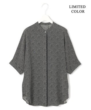 ICB L 【人気のため新色追加・接触冷感・UVケア・速乾・洗える】BackSatinAmunzen 5分袖バンドカラーブラウス ブラック柄系［WEB限定］