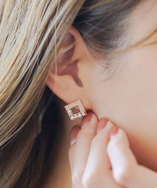 Tiaclasse 【金属アレルギー対応】スクエアストーン養殖パールピアス ピンクゴールド