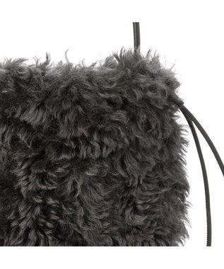 UNBILLION カシュカシュ cachecache / ベビーラム風巾着ミニバッグ アイボリー