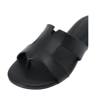 AMERICAN HOLIC カットアウトトングサンダル Black