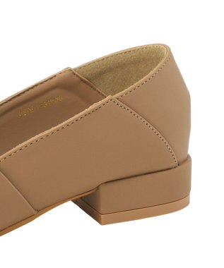 Green Parks グルカバブーシュパンプス Beige