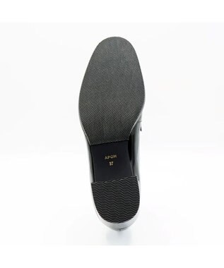 APOM イタリアンレザー ブロックヒールビットローファー45 ブラックエナメル