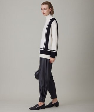 ICB 【洗える】 ソフトカシミヤミックス ライン柄ニット オフホワイト系2