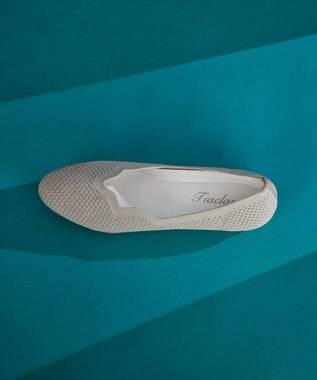 Tiaclasse 【洗える/撥水】スカラップニットフラットパンプス グレージュ