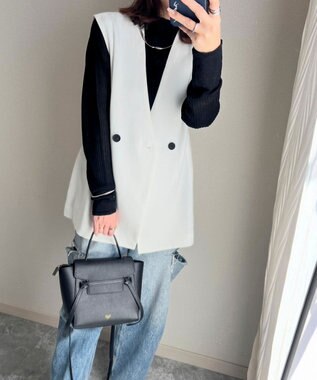 Green Parks AnriettMusee ネック切替デザインベスト Off White