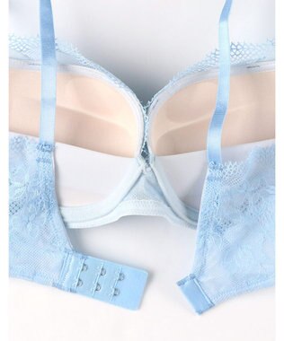 une nana cool Happy bloom ぷっくり上胸と背中すっきり BRAGENIC BU