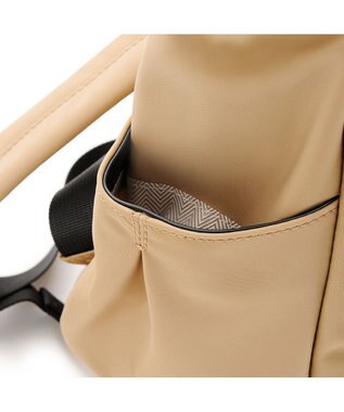 MioFIRANO はっ水軽量ナイロン2WAYリュック　FIRANO フィラノ BEIGE
