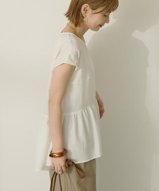 AMERICAN HOLIC ペプラムノースリーブブラウス【WEB限定カラー有り】 Off White