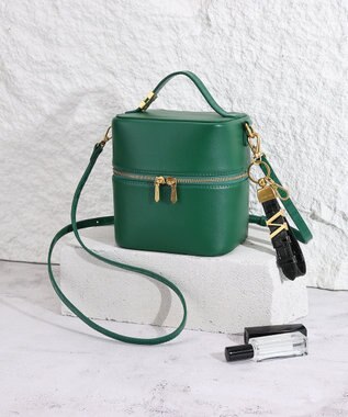 style code 【VerdeVari/ヴェルデヴァリ】バニティバッグ グリーン