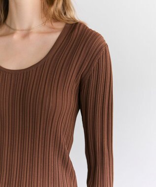 BEIGE， LABRADO / ランダムリブ Uネックニット Brown