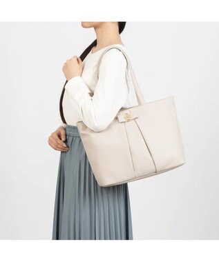 CLATHAS ルルリア A4トートバッグ アイボリー