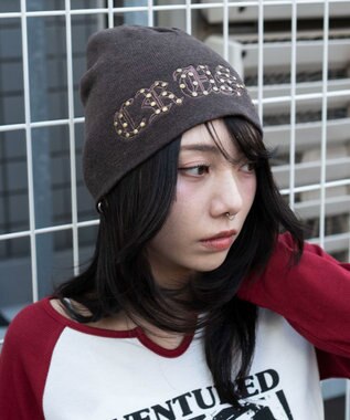 WEGO ロゴ刺繍スタッズビーニー