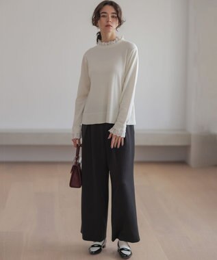 組曲 L 【加藤ローサさん着用】ラメストライプ ワイドパンツ ブラック系1