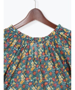 Te chichi 【LIBERTY FABRICS】フリルネックブラウス ネイビー