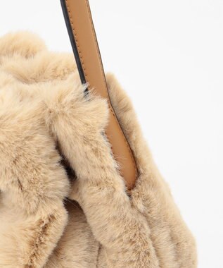 23区 【CLASSY.1月号掲載】フェイクファー ショルダーバッグ ベージュ系