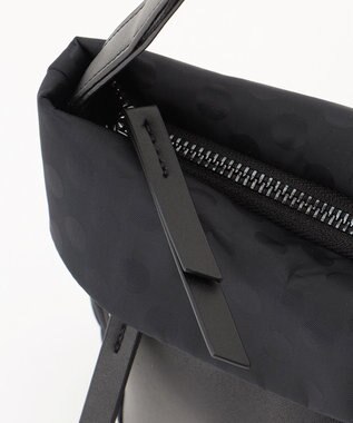 Y'SACCS はっ水ドットジャカード リサイクルレザーコンビ ショルダー ブラック