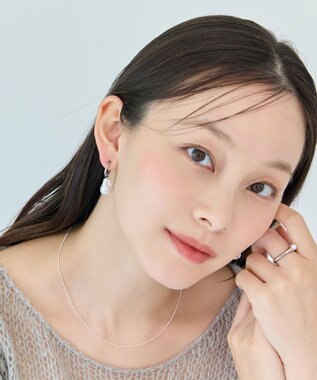 Phoebe 〈金属アレルギー対応〉バランスバロックパールフープイヤリング　シルバー/ステンレス/大ぶり/存在感◎/主役級 シルバー