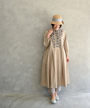 muuc 〈2WAY〉〈遠州織物の工場で織られた上質なコットン生地〉〈オーガニックコットン〉〈チュール素材に花刺繍〉あじさい小花刺繍 羽織り＆ワンピースドレス ベージュ