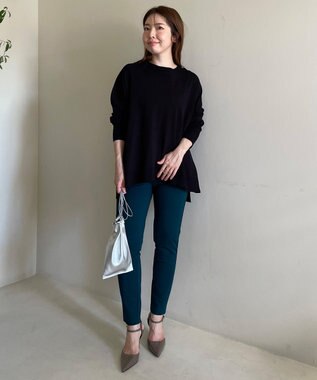 UNFILO マイビューティニット クルーネック ブラック