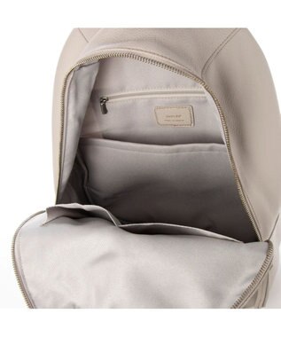 UNBILLION perche / 牛革ソフトシュリンクタイプリュック ライトグレー