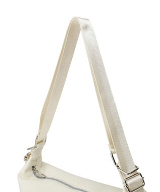 earth music&ecology Wポケット3WAYショルダーバッグ Ivory