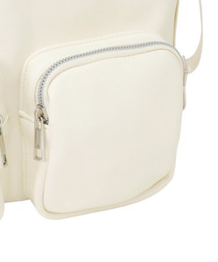 earth music&ecology Wポケット3WAYショルダーバッグ Ivory