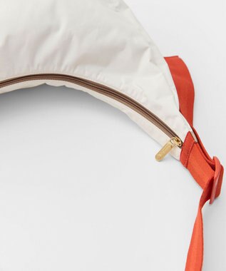 LeSportsac LG HAMMOCK ADJ BAG/メレンゲ/マンダリンウェビング メレンゲ/マンダリンウェビング