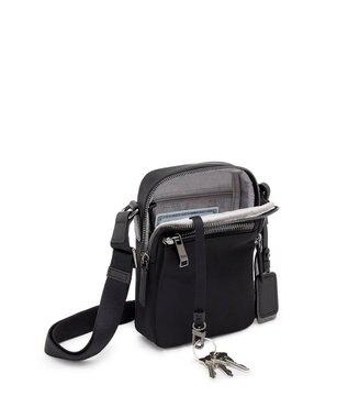 TUMI レディス  VOYAGEUR 「ペルシャ」クロスボディ BLACK/GUNMETAL