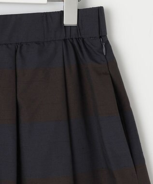 自由区 L 【カタログ掲載・洗える】スラブシャンタン スカート ネイビー×ブラウン