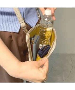 PELLE BORSA 縦型ポシェット Alive アライブ 4437 シャンパンゴールド