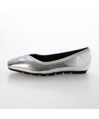 MODE ET JACOMO <carino>スクエアトゥ切り替えデザインフラットパンプス シルバー