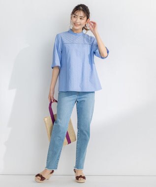 組曲 【WEB限定色あり】エンブロイダリーレース　ハイネック半袖ブラウス ヒヤシンスブルー系