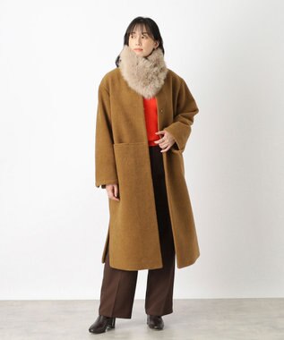 MOONBAT 【WEB限定】FURLA ベルト付きリッチフェイクファーマフラー ベージュ