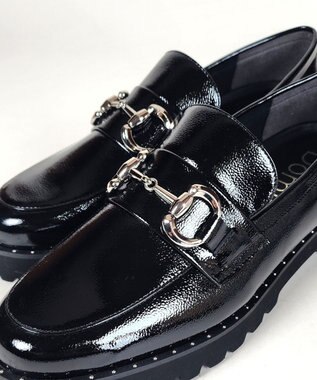 Dominic3 スタッズピース レザーローファー ブラックエナメル