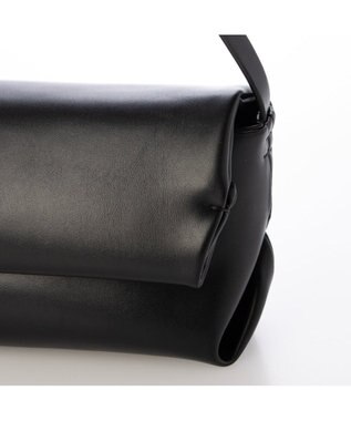 UNBILLION カカトゥ kakatoo / ロールハーフショルダーバッグ ブラック