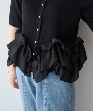 YECCA VECCA パール釦ラッフル5分袖カーディガン Black
