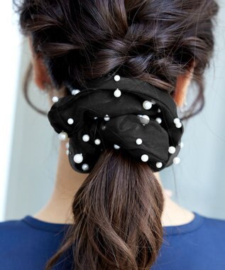 Tiaclasse ランダムパール付きチュールシュシュ ブラック