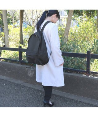 UNBILLION カシュカシュ cachecache / 【WEB限定】ユニセックスで使えるシンプル好きさんのための11ポケットリュック ブラック