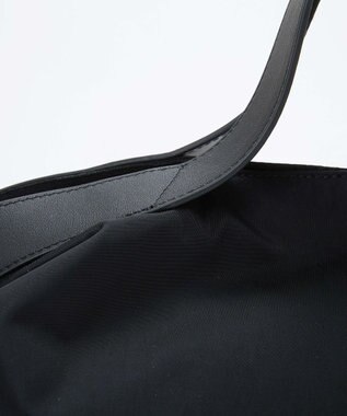 TOPKAPI 【Breath TOPKAPI】MORPH モーフ リンクルナイロン 2way ワイド トートバッグ チャーム付き　軽量 / 撥水 ブラック