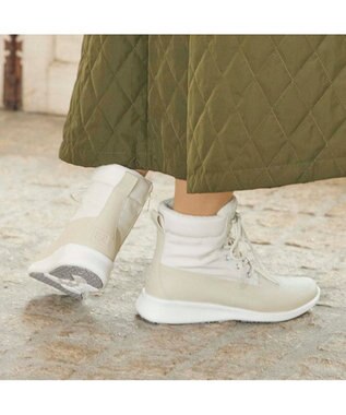 ing <ing>【レイン・スノー対応】レースアップスニーカーブーツ アイボリー