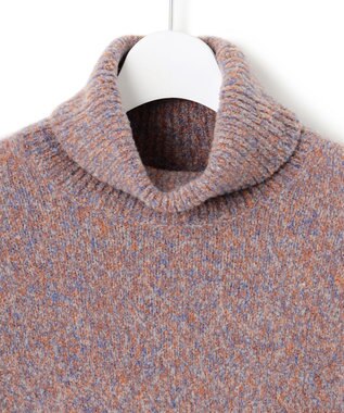 23区 【洗える】ミックスブークレ サイドスリットタートルニット オレンジマルチ