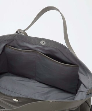 TOPKAPI 【Breath TOPKAPI】MORPH モーフ リンクルナイロン 2way ワイド トートバッグ チャーム付き　軽量 / 撥水 グレー