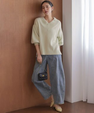 組曲 L 【加藤ローサさん着用】ライトデニムカーブパンツ ブルー系