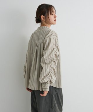 CRAFT STANDARD BOUTIQUE 袖シャーリングバンドカラーシャツ Stripe Beige