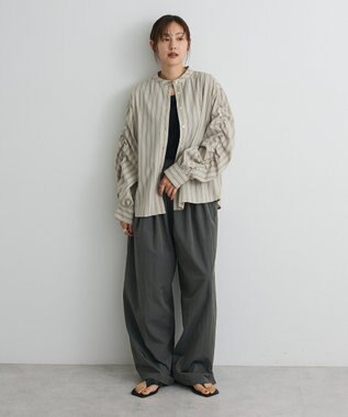 CRAFT STANDARD BOUTIQUE 袖シャーリングバンドカラーシャツ Stripe Beige