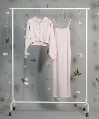 Green Parks ｄａｚｚｌｉｎ　ＳＥＴ２点パーカー＋キャミワンピース Pink