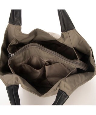 Y'SACCS リサイクルナイロン　ふんわりトート　Sサイズ グレージュ×チョコ